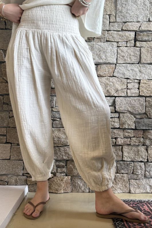 Annie Cushion Cotton Cuff Barrel Pant Panna Cotta